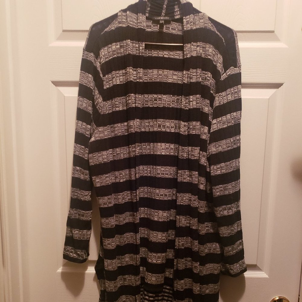 Lane Bryant, black and gray sweater, size 26/28